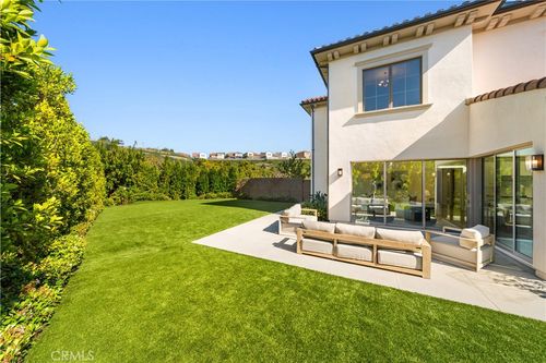 162 Winnett, Irvine, CA, 92602-1908 | Card Image
