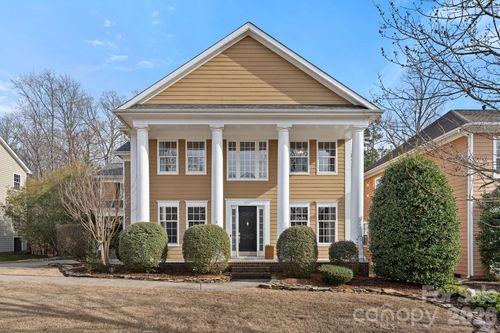 9927 Daufuskie Dr, Charlotte, NC, 28278-9046 | Card Image
