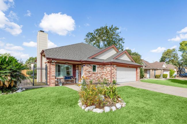 7415 Cavesson Dr, House other with 4 bedrooms, 2 bathrooms and 2 parking in Cypress TX | Image 6