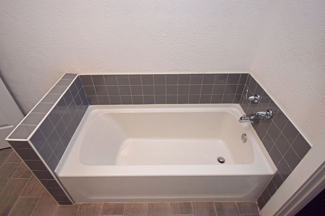 2520 Howell Rd, House other with 3 bedrooms, 2 bathrooms and null parking in Silsbee TX | Image 16