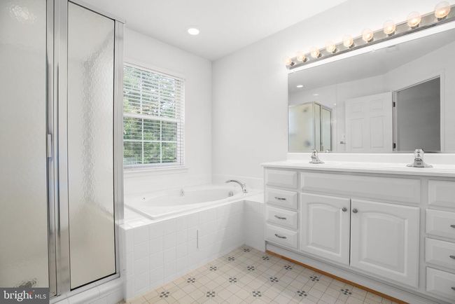3906 Fountain Bridge Ct, Townhouse with 3 bedrooms, 4 bathrooms and null parking in FREDERICKSBURG VA | Image 22