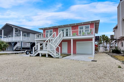 25 Newport St, Ocean Isle Beach, NC, 28469-7627 | Card Image