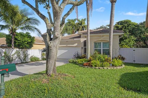 6817 Nw 32nd Ct, Margate, FL, 33063-8031 | Card Image