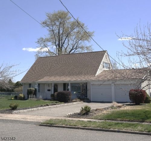 13 Summerall Rd, Somerset, NJ, 08873-2209 | Card Image