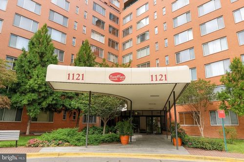 apt-503-1121 Arlington Blvd, ARLINGTON, VA, 22209-3226 | Card Image