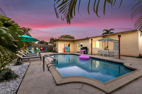 5 Se 11th Ct, Deerfield Beach, FL, 33441-6617 | Card Image