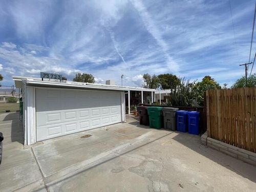 73723 Broadmoor Dr, Thousand Palms, CA, 92276-3925 | Card Image