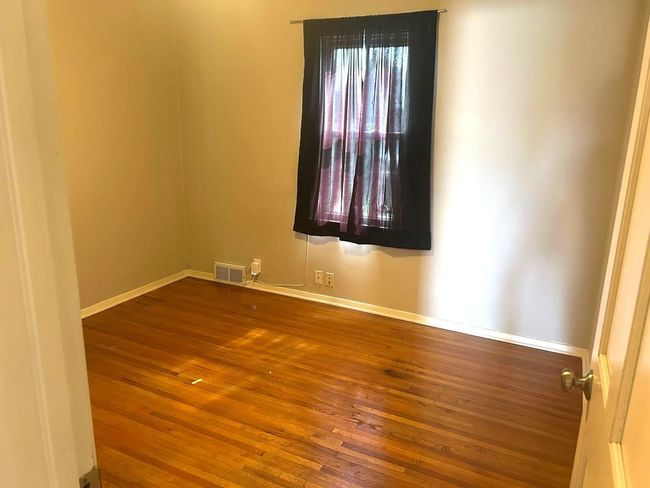 Bedroom | Image 14