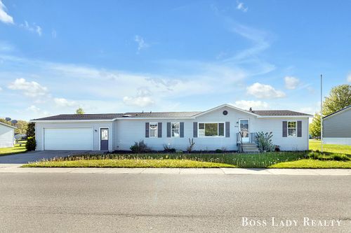 7426 Pinto Dr Se, Caledonia, MI, 49316-9768 | Card Image