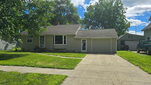 425 Rohrer St, Round Lake, MN, 56167-9749 | Card Image