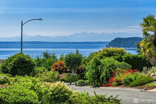 9407 61st Ave W, Mukilteo, WA, 98275-3543 | Card Image