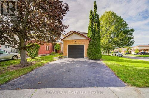 1171 Attersley Dr, Oshawa, ON, L1K1X9 | Card Image