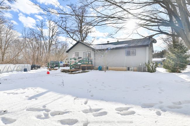 27 Thurlow Queen St, House other with 4 bedrooms, 1 bathrooms and 2 parking in Plainfield ON | Image 24