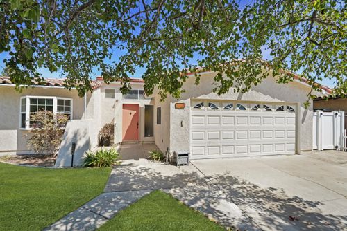 5004 Alvarado Rd, Carpinteria, CA, 93013-1488 | Card Image
