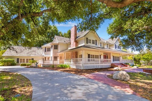 15548 Iron Canyon Rd, Canyon Country, CA, 91387 | Card Image