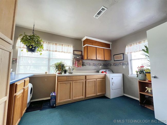 1804 S 3 Rd St, House other with 4 bedrooms, 2 bathrooms and null parking in Stilwell OK | Image 44