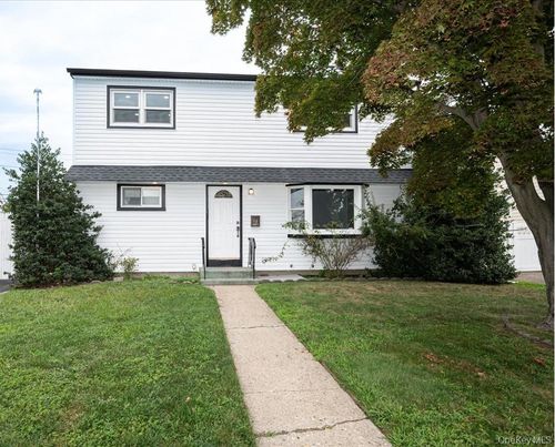 54 Ketcham Ave, Hicksville, NY, 11801-2029 | Card Image