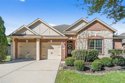 184 W Heritage Mill Cir, Tomball, TX, 77375-4952 | Card Image