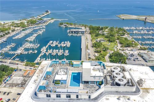 1207-1 Beach Dr Se, ST PETERSBURG, FL, 33701-3954 | Card Image