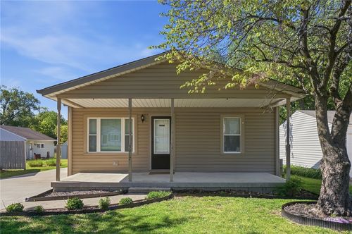 3917 Vannest Ave, Middletown, OH, 45042-2743 | Card Image