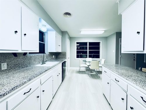 6410 Neff St, Houston, TX, 77074-6304 | Card Image