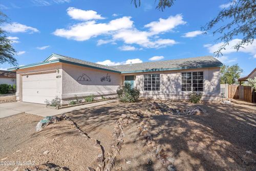 8895 E Desert Aire Street, Tucson, AZ, 85730 | Card Image