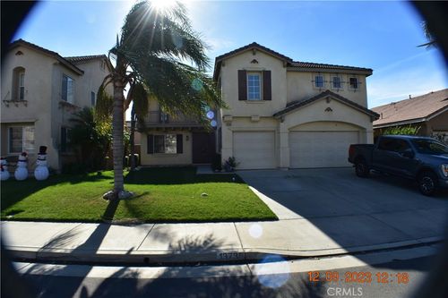 13735 Goldcrest Ln, Eastvale, CA, 92880-9036 | Card Image