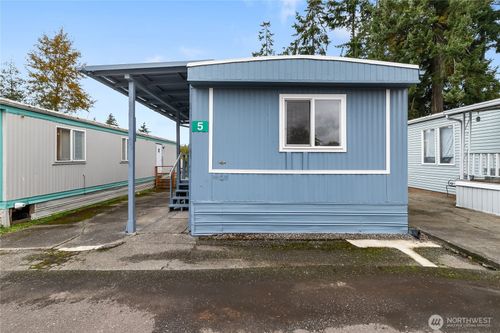 5-2240 Peace Portal Dr, Blaine, WA, 98230-8064 | Card Image