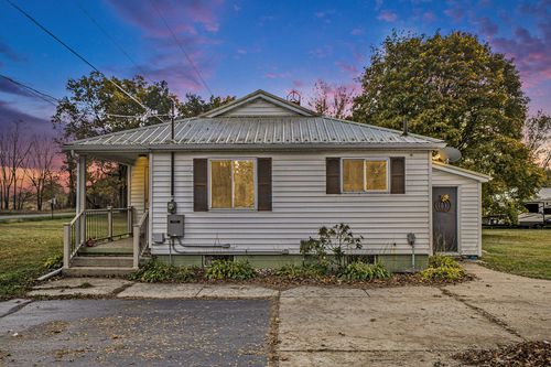 1146 S Meridian Rd, Mason, MI, 48854-9692 | Card Image