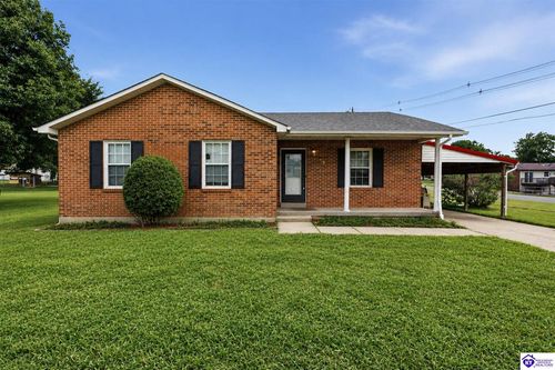 918 Austin Dr, Radcliff, KY, 40160-9029 | Card Image