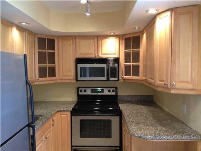 APT-503 - 2650 S Course Dr, Condo with 2 bedrooms, 2 bathrooms and null parking in Pompano Beach FL | Image 8