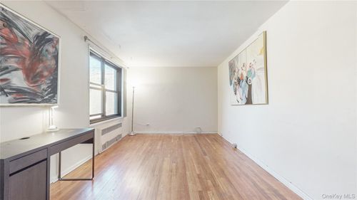 apt-5j-83 98th St, Woodhaven, NY, 11421-1640 | Card Image
