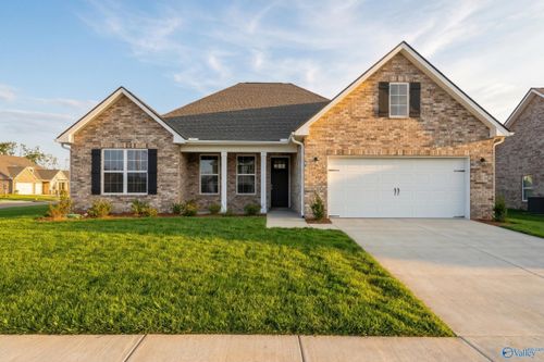 100 Lucy Lynn Blvd, Meridianville, AL, 35759-3013 | Card Image