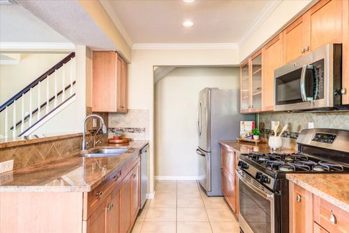 4011 Hillside Dr, Round Rock, TX, 78681-3631 | Card Image