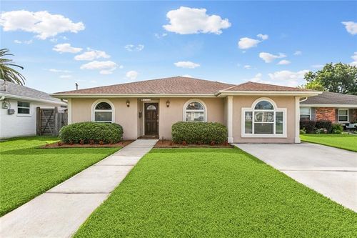 4809 Wade Dr, Metairie, LA, 70003-2715 | Card Image