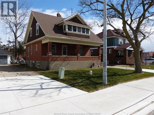 23 Queeens Avenue, Leamington, ON, N8H3G7 | Card Image
