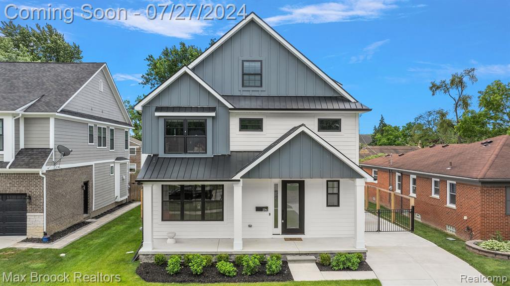 Dorchester Rd, Birmingham, MI 48009
