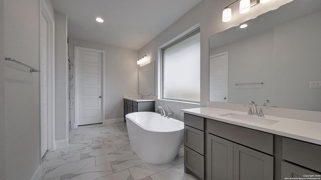 151 Lukas Cv, House other with 4 bedrooms, 4 bathrooms and null parking in San Antonio TX | Image 9