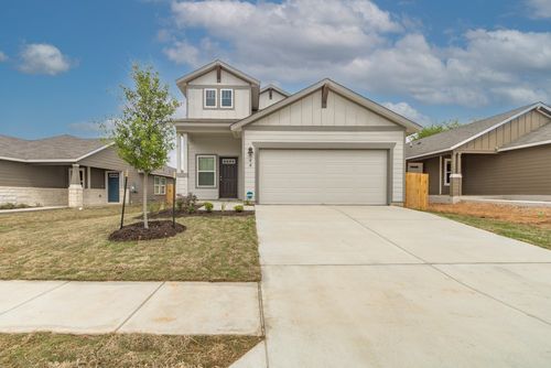 544 View Dr, Georgetown, TX, 78628-3900 | Card Image