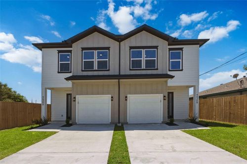 ab-4630 Edfield St, Houston, TX, 77033-3506 | Card Image