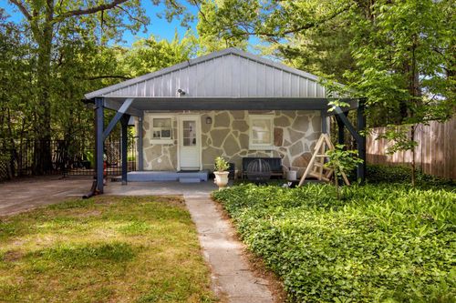 1024 Carver St, Traverse City, MI, 49686-4215 | Card Image