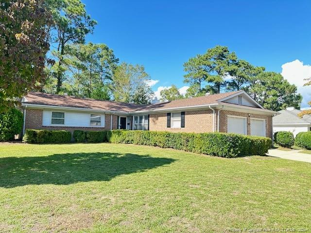 Banbury Dr, Fayetteville, NC 28304