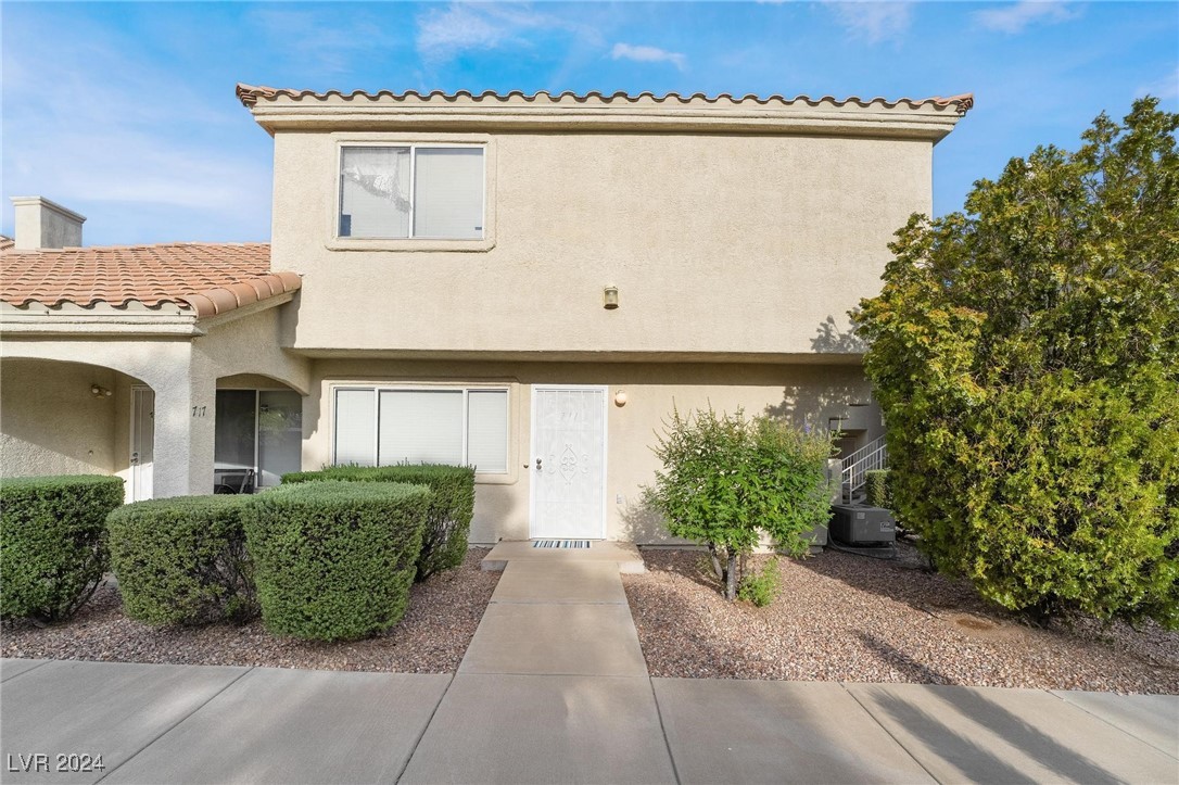 Anne Ln, Henderson, NV 89015