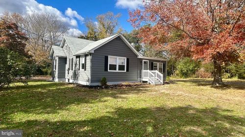 104 N West Ave, MINOTOLA, NJ, 08341-1141 | Card Image