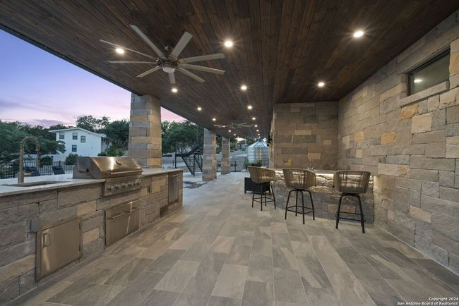 757 County Road 262, House other with 5 bedrooms, 4 bathrooms and null parking in Mico TX | Image 42