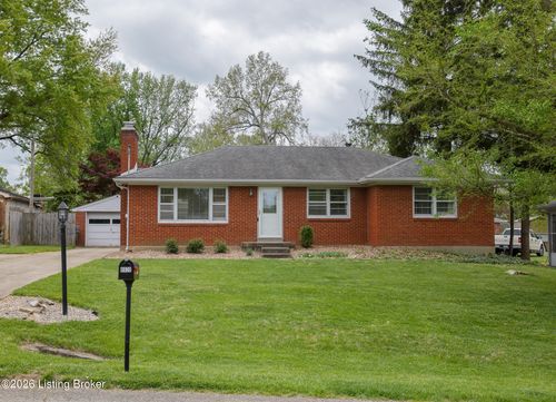 8920 Waltlee Rd, Louisville, KY, 40291-1547 | Card Image