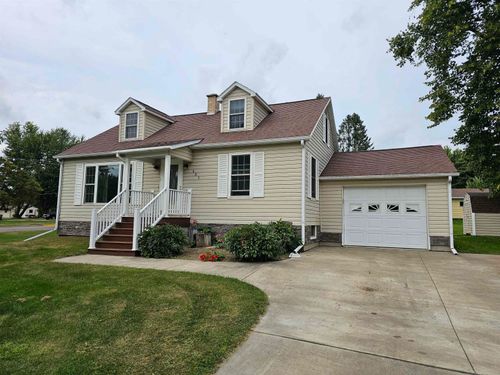 405 E Pine St, Medford, WI, 54451 | Card Image