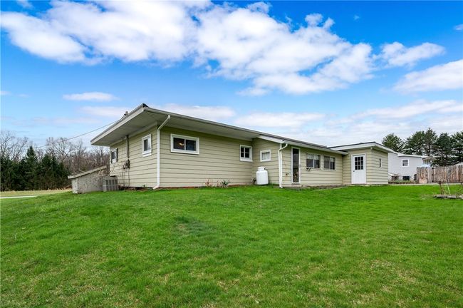 1419 Branchton Rd, House other with 2 bedrooms, 2 bathrooms and 1 parking in Hilliards PA | Image 32