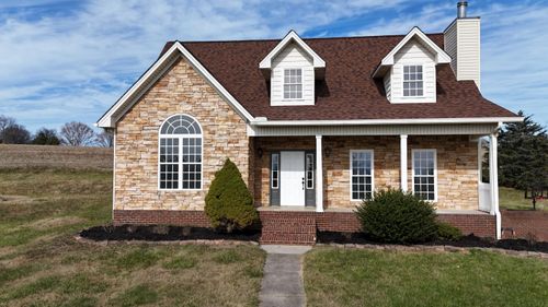 1180 Mcintosh Ln, Russellville, TN, 37860-8847 | Card Image