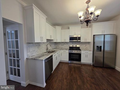 494 W King St, PHILADELPHIA, PA, 19144-4611 | Card Image